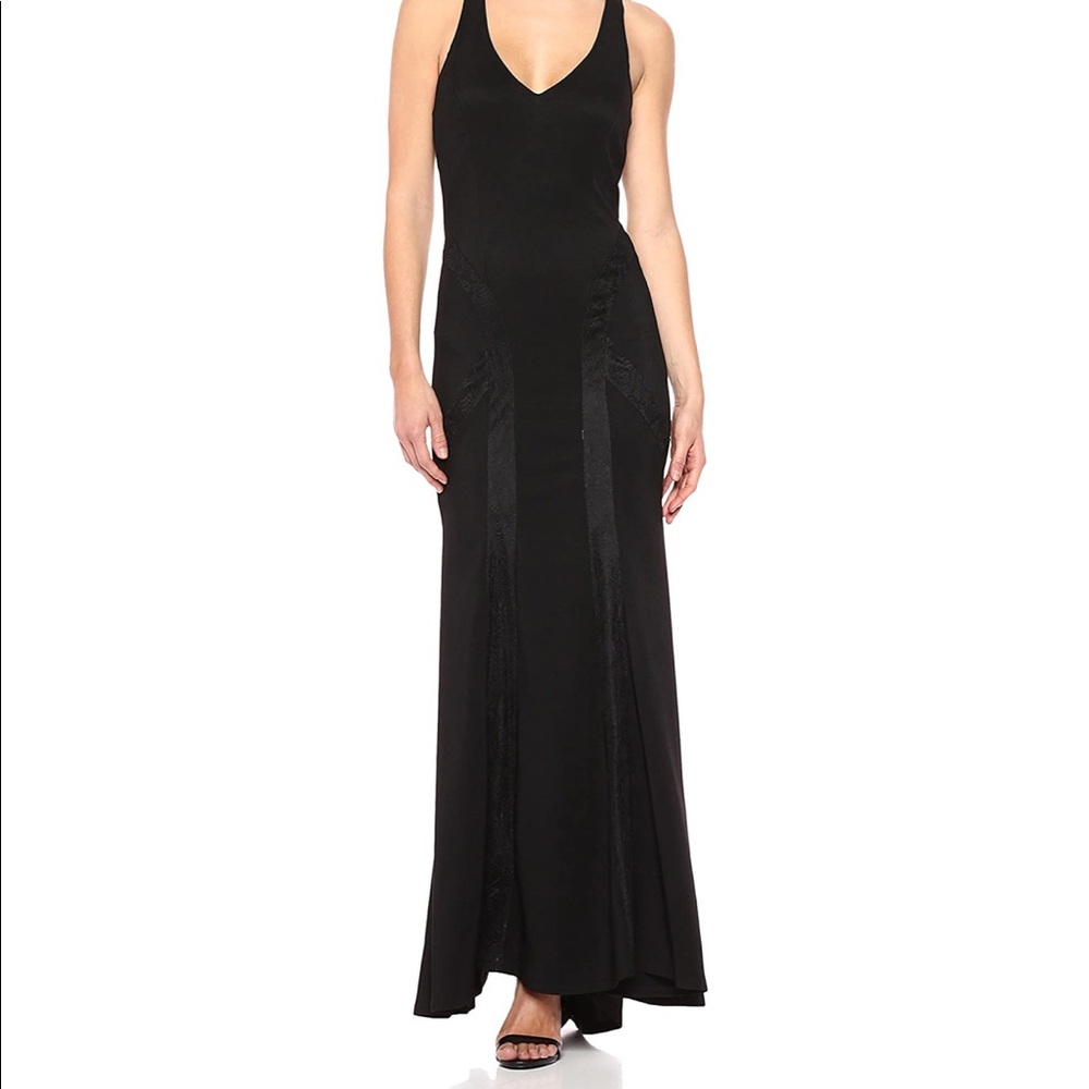 BCBGeneration Woman’s Mermaid Gown